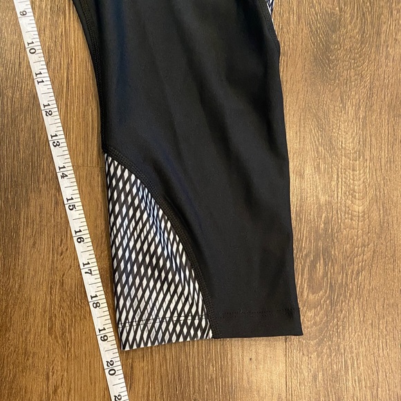 Nike dri-fit cropped leggings, size 1X or XXL - Picture 5 of 7